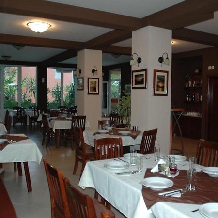 Apartmani Goran I Jelena Zec บุดวา ภายนอก รูปภาพ